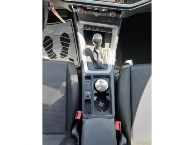 AUDI Q3 SPORTBACK 35 TDI 150cv  S-tronic Design + JA19 + MMI NAVIGATION +full led + Attelage