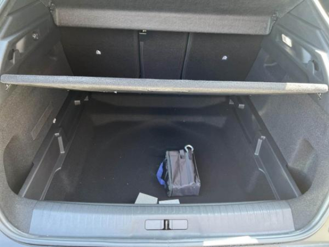 PEUGEOT 3008 GT Hybrid 136cv e-DCS6 + NEUF 0KM