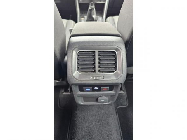 VOLKSWAGEN TIGUAN Trendline 2.0 TDI 150cv + Park Pilot + Climatisation automatique + Discover Media