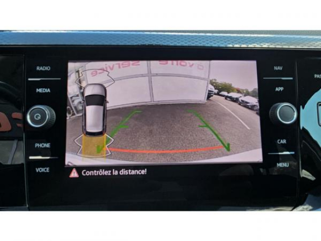VOLKSWAGEN POLO Life 1.0 TSI 95cv + Climatisation automatique + Vitres arrière surteintées