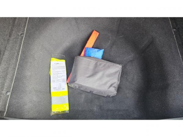 FIAT TIPO SW 1.0 FireFly Turbo 100cv + Système de Navigation