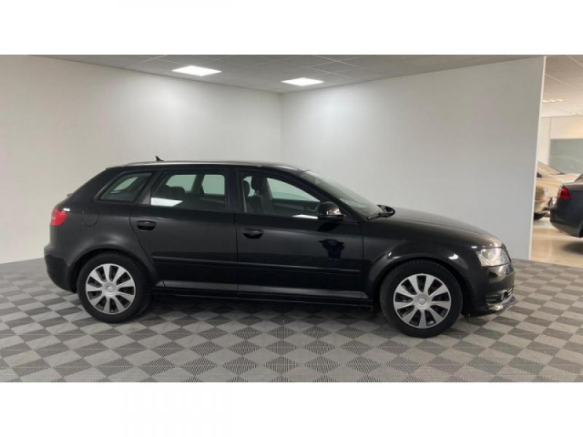 AUDI A3 SPORTBACK Ambition SportBack 1.6 TDI 105cv