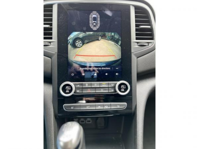RENAULT Megane Estate Intens 1.5 Blue dCi 115cv + Bose Sound System + Pack Cuir + Easy Parking