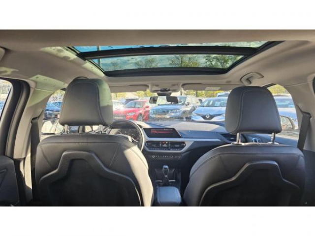 BMW SERIE 1 Advantage Pack Business 116d + Toit ouvrant + Navigation Pro + HIFI + Sièges av chauffants