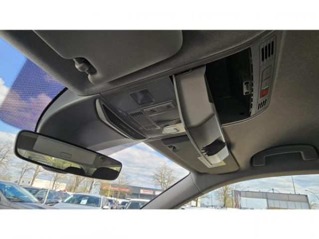 SKODA KAMIQ AMBITION 1.0 TSI 110cv DSG7 + FULL LED +  Sièges avant chauffants