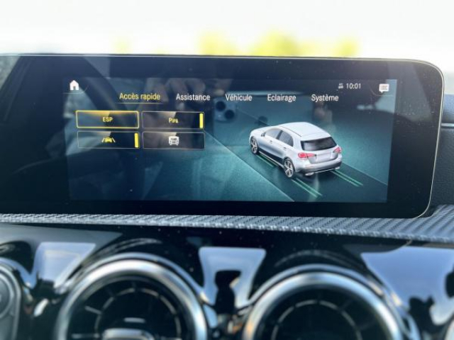 MERCEDES CLASSE A Business Line 2L 180D  8G-DCT + CAMERA DE RECUL
