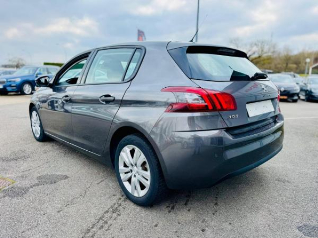 PEUGEOT 308 Active 1.5 BlueHDi 100cv + Sièges avant chauffants