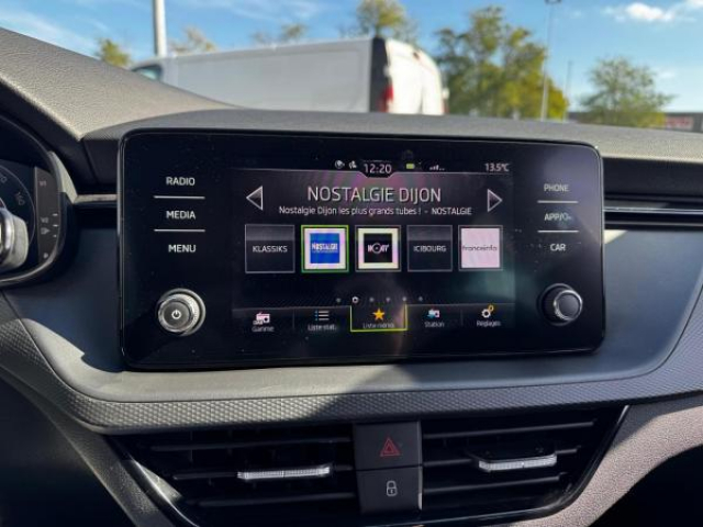 SKODA SCALA Ambition 1.6 TDI 116cv DSG7 + Digital Cockpit + Attelage Elec + Sièges AV Chauffant
