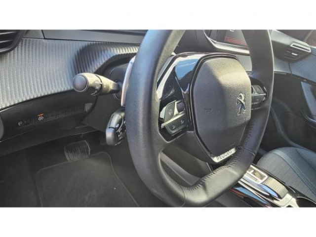 PEUGEOT 2008 Allure 1.5 BlueHDi 130cv EAT8