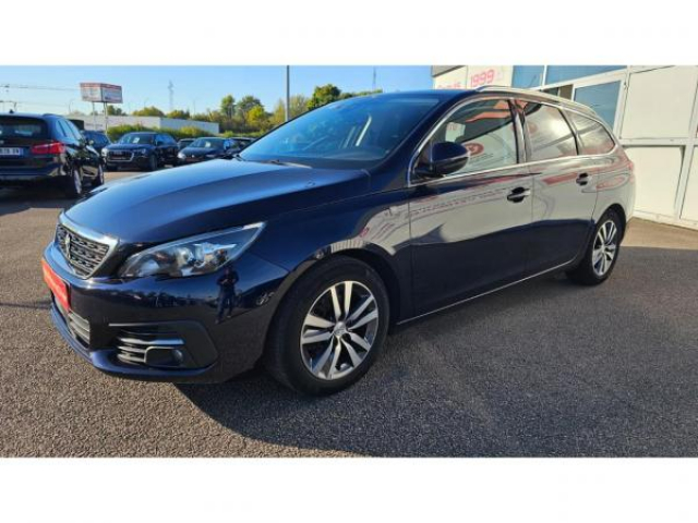PEUGEOT 308 SW Tech Edition 1.5 BlueHDi 130cv + Attelage + Roue de Secours