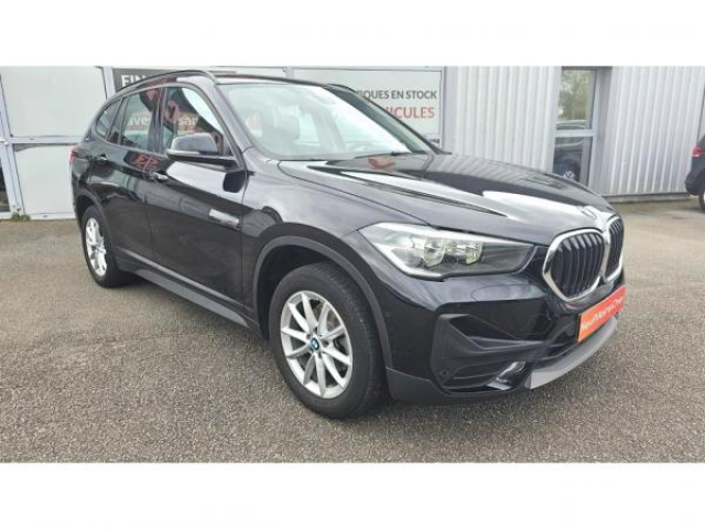 BMW X1 Lounge 16dA + Harman Kardon + Attelage Amovible + Sieges AV Chauffant