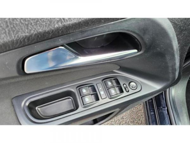 FIAT TIPO SW 1.0 FireFly Turbo 100cv + Système de Navigation