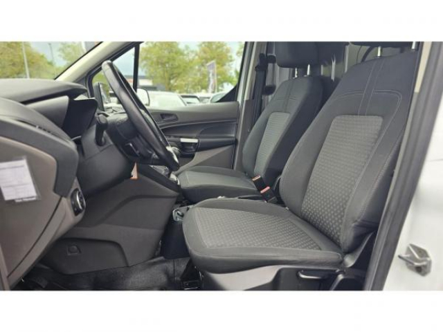 FORD TRANSIT COURIER Trend L1 1.5 TDCi 100cv + Camera de recul + GPS + Attelage + Galerie de toit + TVA RECUPERABLE