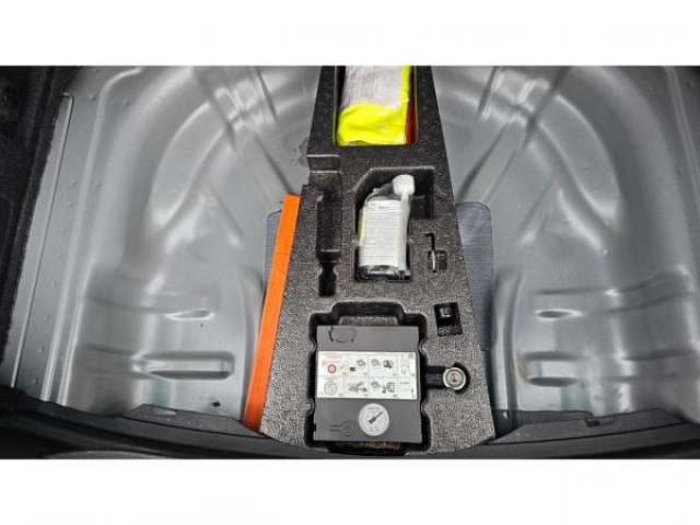 SEAT LEON Style 2.0 TDI 115cv + Full Link Carplay + Park Assist + Vitre AR surteinte