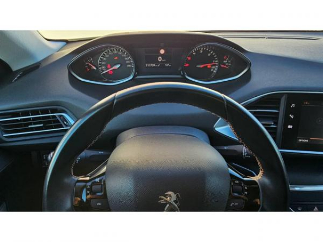 PEUGEOT 308 SW Tech Edition 1.5 BlueHDi 130cv + Attelage + Roue de Secours