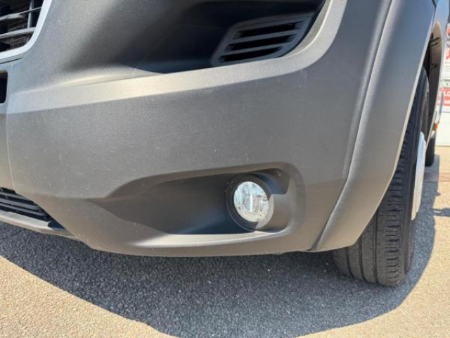 PEUGEOT BOXER L4H3 435 Asphalt 2.2 BlueHDi 140cv avec camera de recul + Kit Bois + TVA RECUPERABLE