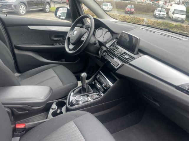 BMW SERIE 2 ACTIVE TOURER Business 216d 116cv