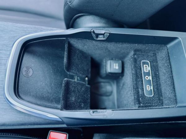 ALFA ROMEO STELVIO Super Pack Linea Rossa 2.2D 160cv BVA + Sellerie simili cuir + Vitres arrière surteinté
