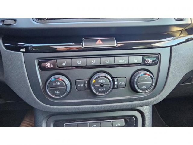 VOLKSWAGEN SHARAN Lounge 2.0TDI 150cv DSG 7pl+Cuir+Toit Pano+Camera+Xenon+Portes electriques+JA18+Alarme