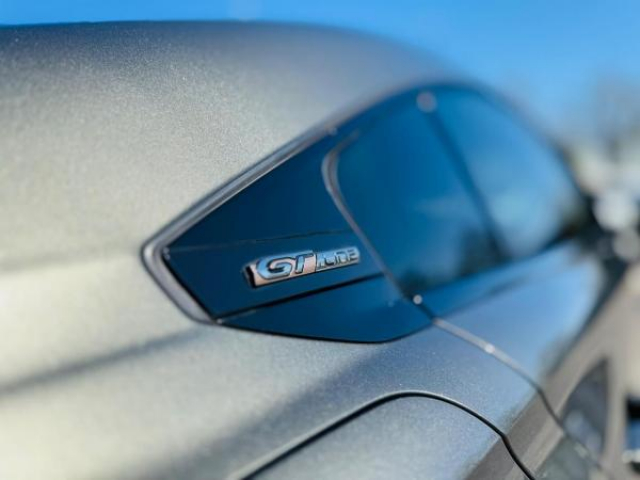 PEUGEOT 508 GT LINE 1.5 BlueHDi 130cv EAT8 + Pack Drive Assist Plus + Pack City 3 + Sièges AV Chauffants