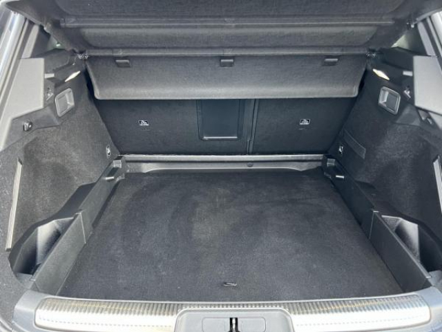 DS DS 7 CROSSBACK Performance Line 1.5 BlueHDi 130cv EAT8 + Aide au stationnement avant/arrière