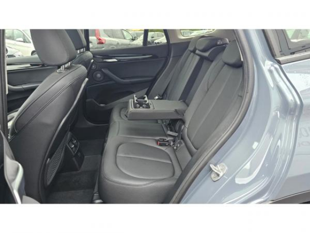 BMW X1 Lounge sDrive 18dA BVA 150cv + Toit Ouvrant + Camera de recul + Sellerie Cuir + Harman Kardon