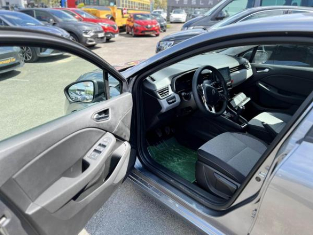RENAULT CLIO Evolution 1.5 Blue dCi 100cv + Camera de recul + Sieges avant chauffant + NEUF 0KM