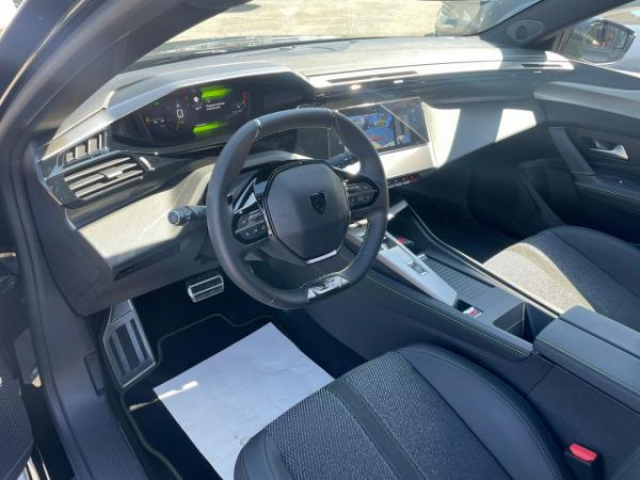 PEUGEOT 308 GT 1.5 BlueHDi 130cv EAT8 + NEUF 0KM
