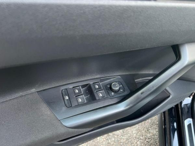 VOLKSWAGEN POLO R-Line 1.0 TSI 110cv DSG7 + Digital Cockpit PRO + Camera de Recul + Keyless Access + Sieges AV Chauf