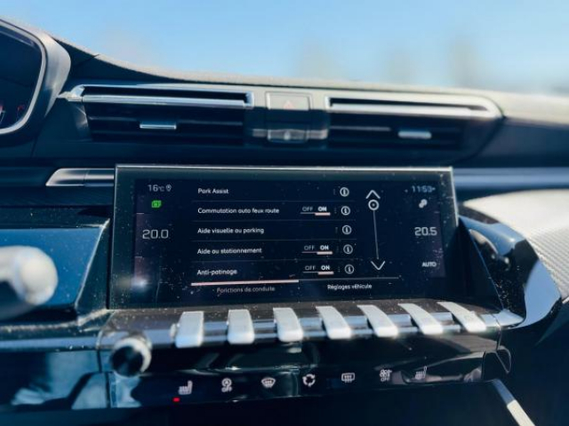 PEUGEOT 508 GT LINE 1.5 BlueHDi 130cv EAT8 + Pack Drive Assist Plus + Pack City 3 + Sièges AV Chauffants