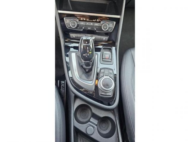 BMW serie 2 gran tourer ADVANTAGE 216dA BVA 7 Places + Attelage Amovible + Navigation + Sieges AV Chauffant