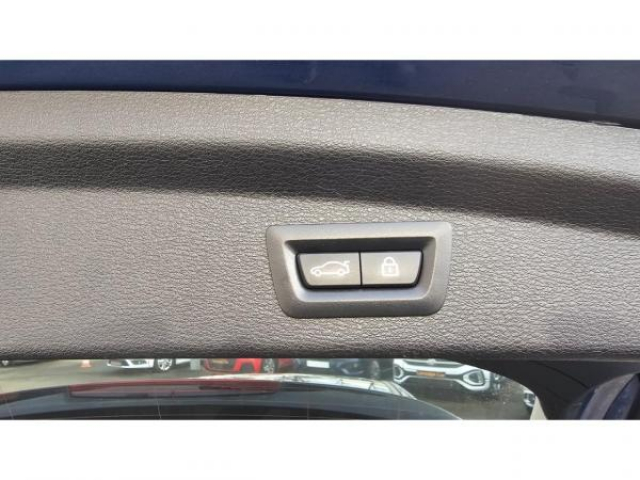 BMW X2 Advantage sDrive 18dA BVA + Camera de recul + Hayon Elec+ Sieges AV Chauffant + JA17