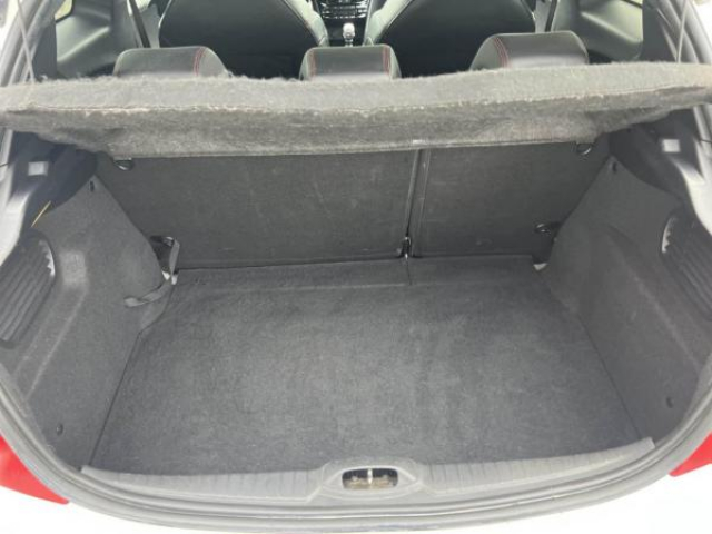 PEUGEOT 208 1.6 THP - 200  GTi
