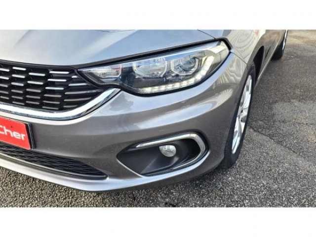 FIAT TIPO Easy 1.4i 95cv