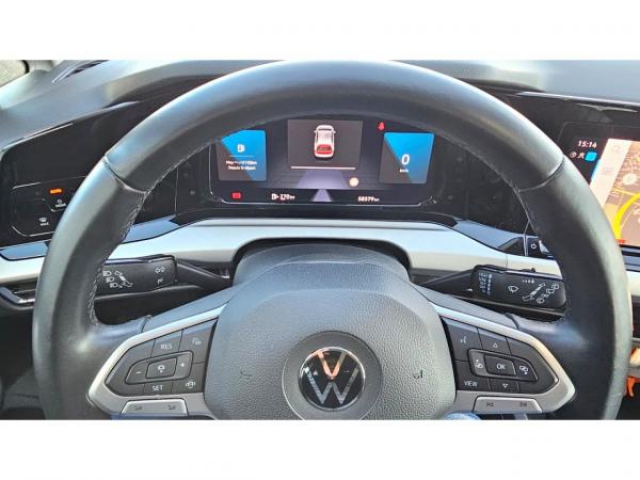 VOLKSWAGEN GOLF Life 2.0 TDI 116cv