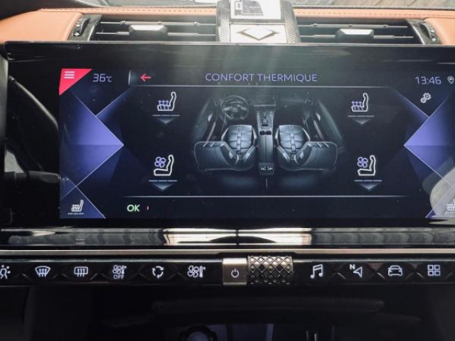 DS DS 7 CROSSBACK So Chic 1.5 BlueHDi 130cv EAT8 Inspiration OPERA + Toit pano + Hifi Focal + Night Vision + Led
