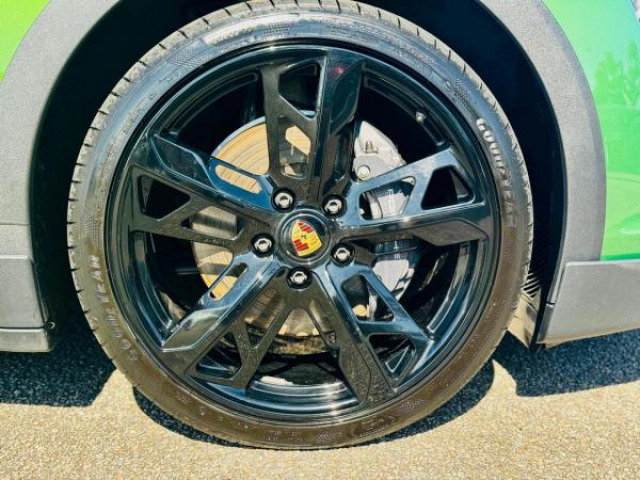 PORSCHE Taycan Cross Turismo 4  Exclusive Manufaktur 93,4 kWh 476cv + MATRIX + Ecran Passager + Toit pano + Pack Chrono