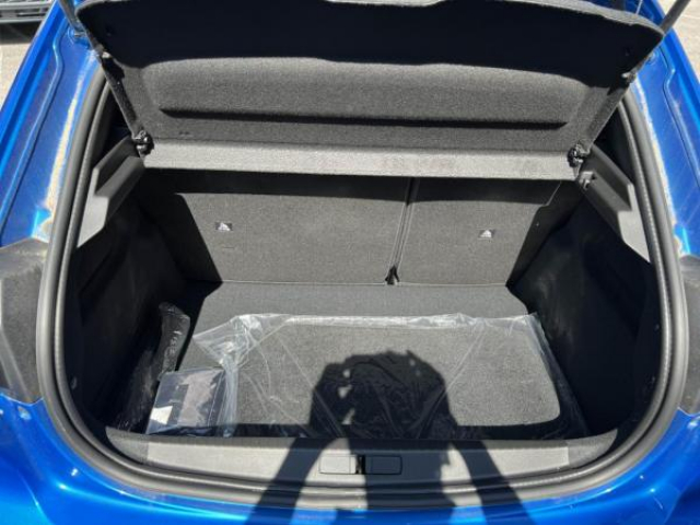 PEUGEOT 208 GT 130cv EAT8 + NEUF 0KM