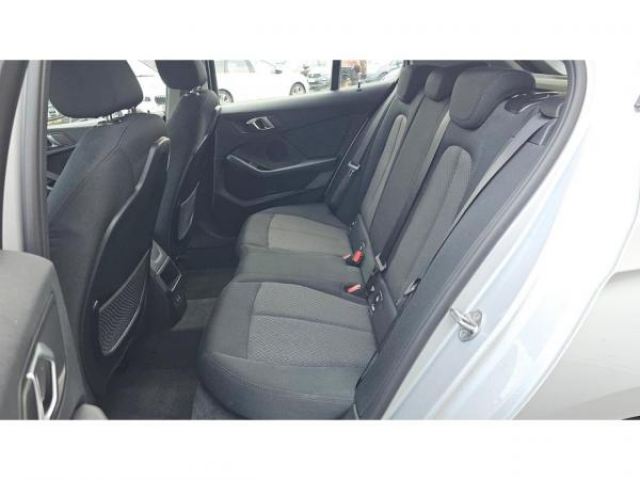 BMW SERIE 1 Advantage 116d + Carplay + Radar AV et AR + Régulateur de vitesse