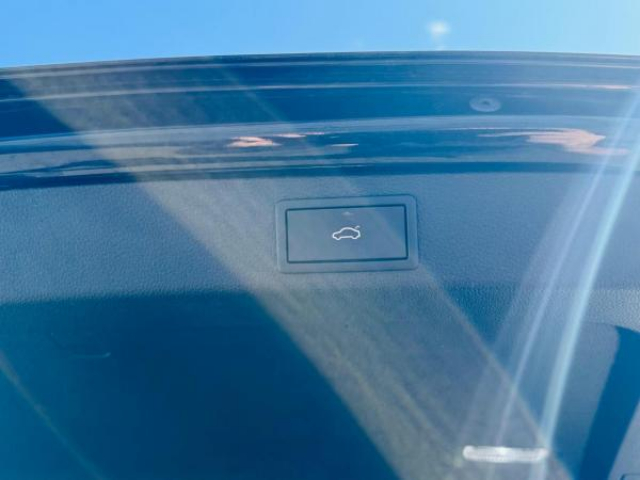 SKODA SUPERB Style 2.0 TDI 150cv DSG7+Toit pano+Sound CANTON+Sièges av/ar chauff+Attelage Elec