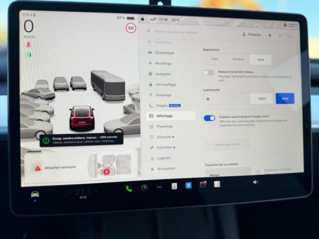 TESLA MODEL Y Propulsion MY2022 + Intérieur Premium noir et blanc + TVA Recuperable