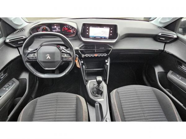 PEUGEOT 208 ACTIVE 1.5 BlueHDi 100cv + Navigation 3D + Aide au stationnement arrière