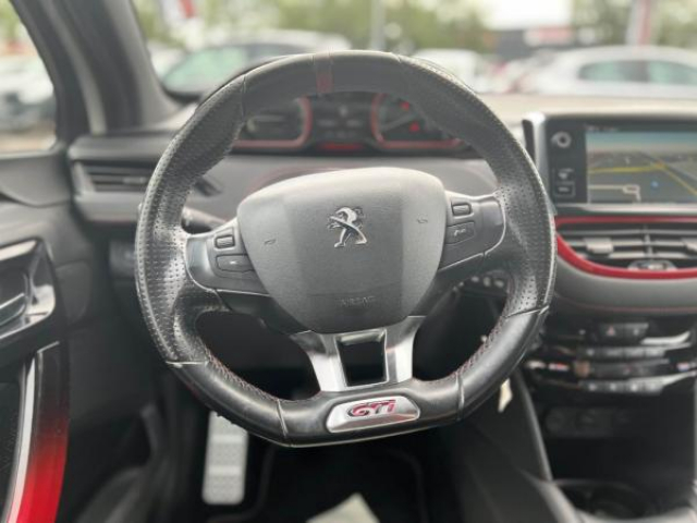 PEUGEOT 208 1.6 THP - 200  GTi