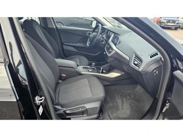 BMW SERIE 1 Advantage 116dA + Carplay + Radar AV et AR + Régulateur de vitesse + Ja16