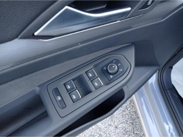 VOLKSWAGEN GOLF Phase 2 Style 1.5 eTSI 116cv DSG7 8.5 + LED MATRIX + Jantes 18 LEEDS + Pack Hiver + NEUF 0KM