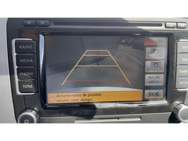 VOLKSWAGEN Passat SW 2.0TDI 170cv DSG6 SW + ATTELAGE + CAMERA DE RECUL + PACK HIVER