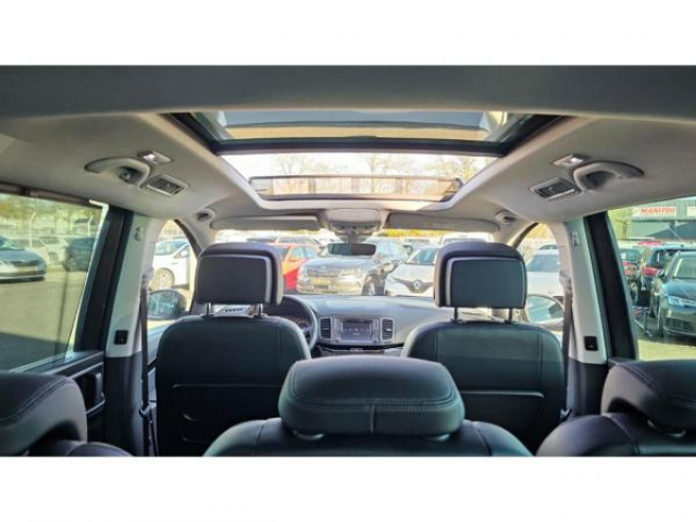 VOLKSWAGEN SHARAN Lounge 2.0TDI 150cv DSG 7pl+Cuir+Toit Pano+Camera+Xenon+Portes electriques+JA18+Alarme
