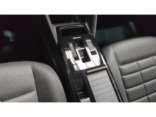 CITROEN C4 PLUS Hybride 145cv e-DCS6 + Sieges avant chauffants + NEUF 0KM