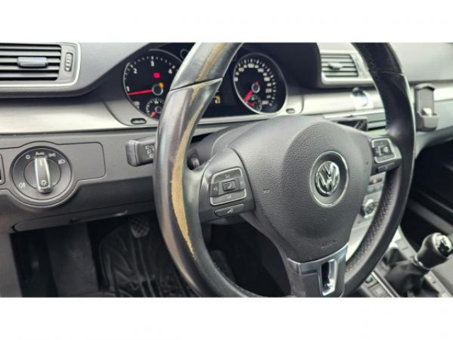 VOLKSWAGEN Passat SW Confortline 1.6TDI 105cv SW