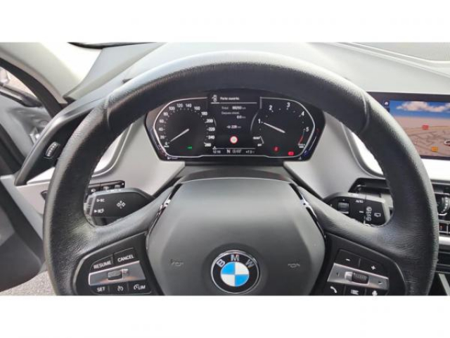 BMW SERIE 1 Advantage 116d + Carplay + Radar AV et AR + Régulateur de vitesse